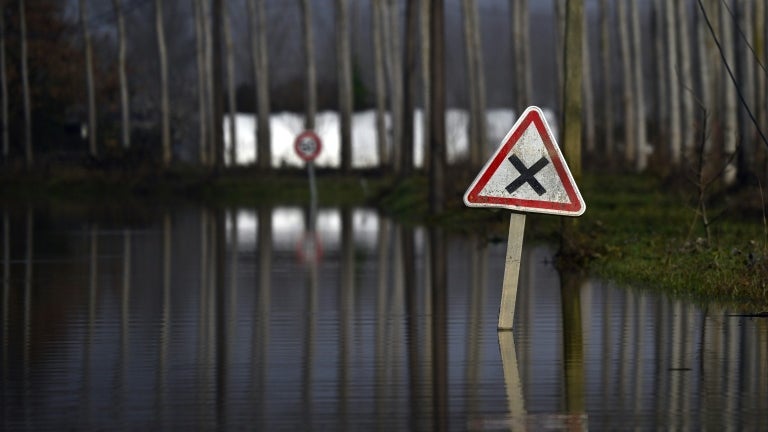 DIRECT. Intempéries: l'Hérault passe en vigilance rouge crues, l'alerte maximale pluie-inondations maintenue dans deux départements