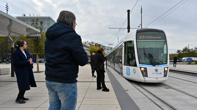Transports: une panne informatique a touché les serveurs d'Île-de-France Mobilités ce jeudi matin semant la pagaille pour des millions de voyageurs franciliens