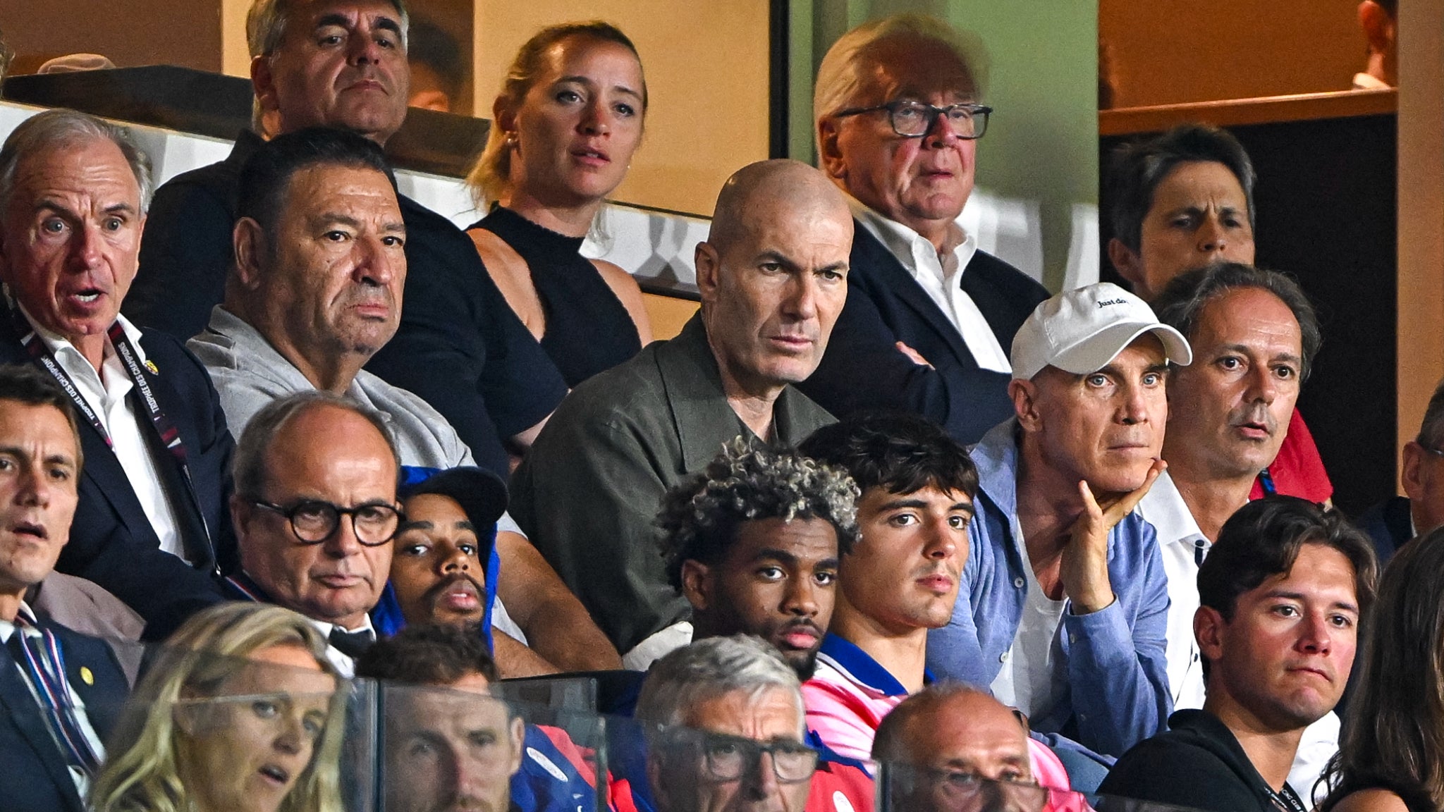 Lens-PSG: le nouveau sélectionneur de l'équipe de France Zinedine Zidane présent pour le Trophée des champions