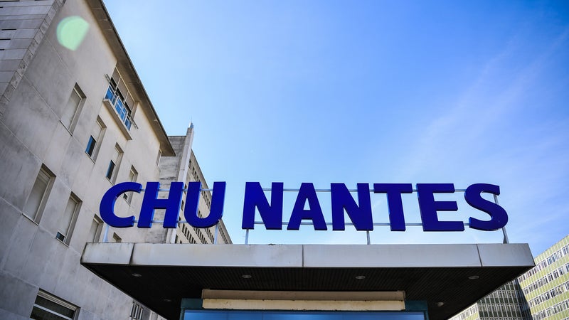 Le CHU de Nantes lance un nouveau dispositif pour suivre à distance les bébés opérés du coeur