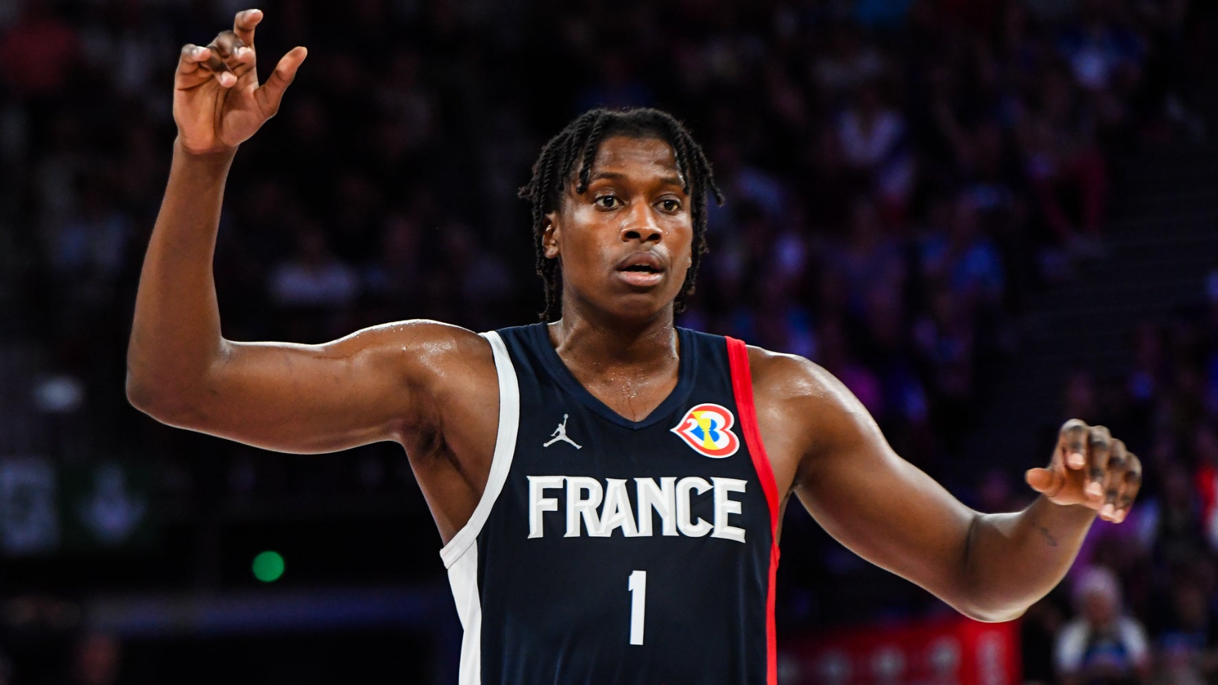 https://io-fsly-bfmtv.cdn.nextradiotv.com/fbtYKPa64zZvRzw9Nki8-ZHLz-U=/191x160:1967x1159/images/Frank-Ntilikina-en-aout-2023-1888710.jpg