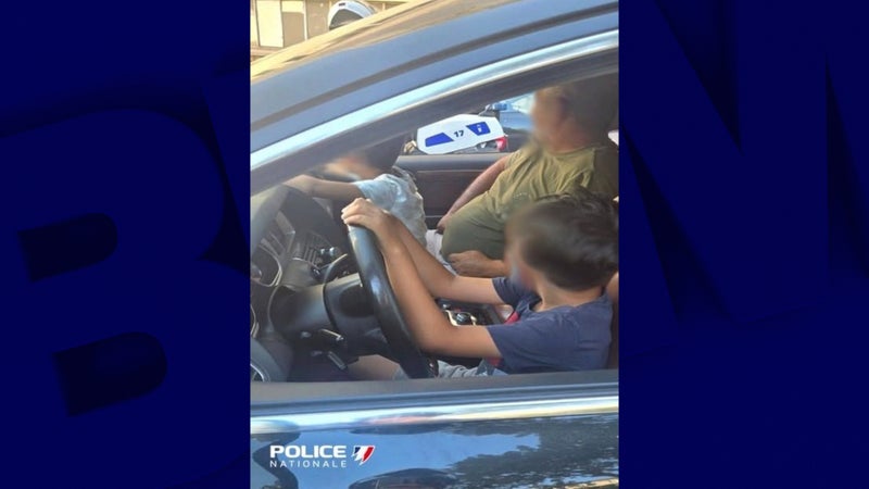 "Zigzaguant dangereusement": un enfant de 9 ans au volant d'une voiture à Marseille, son père convoqué devant la justice