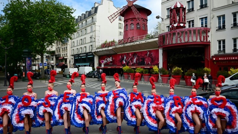 Gironde: 168 danseurs ont frôlé le record du monde de french cancan