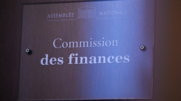 Un engagement de l'Etat sur les incendies, et une possible manne financière : à l'Assemblée, les exonérations de cotisations au coeur des débats sur le budget de la Sécu