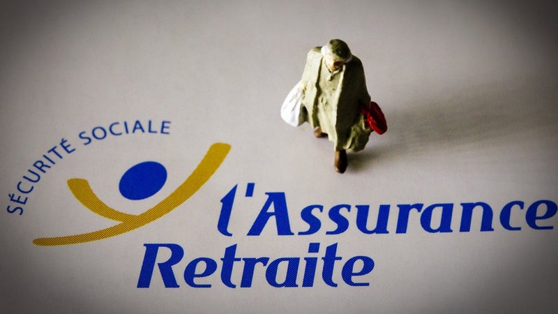 Plus de 900.000 dossiers traités en 2026, soit 70.000 de plus que l'an dernier: le nombre de départs en retraite a bondi avec la suspension de la réforme Borne