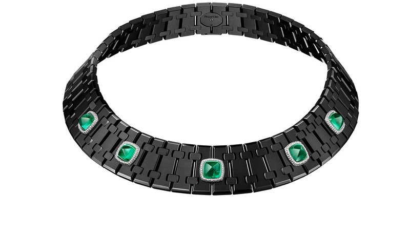 De la montre iconique à la haute joaillerie: Audemars Piguet transforme la Royal Oak pour aussi séduire les hommes avec des manchettes, des bracelets et des colliers de diamants