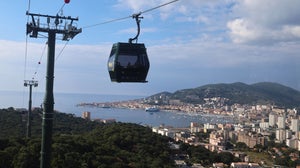 Une cabine du téléphérique urbain "Angelo" à Ajaccio, en Corse, le 18 octobre 2025 (photo d'illustration).