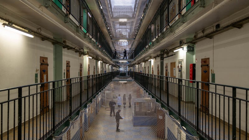1900 colis en moins de deux mois: un réseau de livraison par drone en prison démantelé