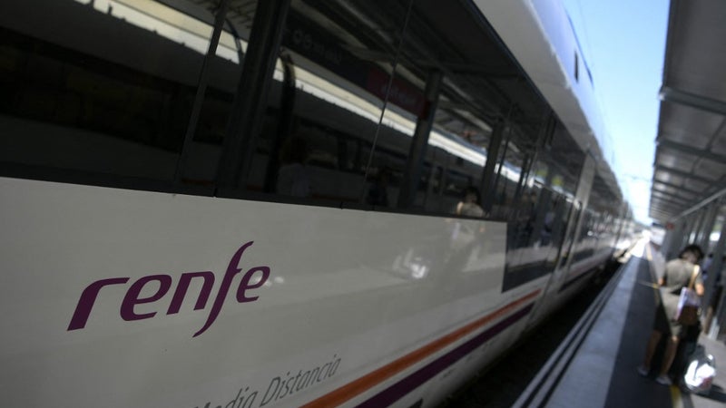 Après ses trains à grande vitesse défectueux, une cyberattaque dopée à l'IA frappe la compagnie ferroviaire publique espagnole