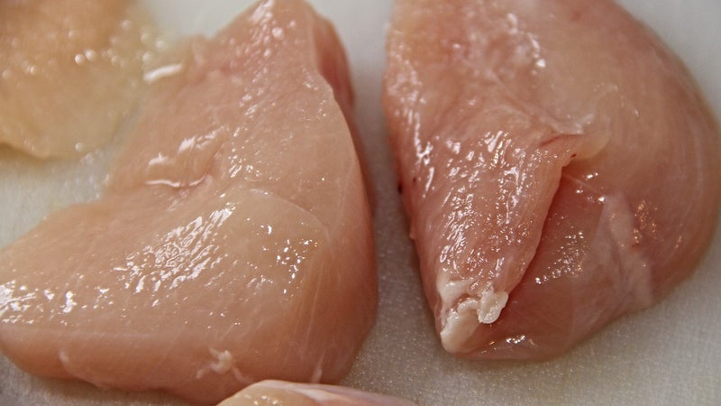 Ces filets de poulet Le Gaulois sont contaminés par des salmonelles et peuvent vous provoquer diarrhées et vomissements