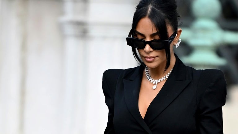 Braquage de Kim Kardashian: 10 ans après son agression à Paris, la star obtient un euro symbolique de dommages et intérêts