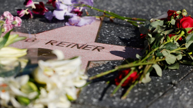 Meurtre du cinéaste Rob Reiner: la peine de mort ne sera finalement pas requise contre son fils