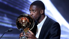 Ousmane Dembélé et le trophée du Ballon d'or - le 22/09/2025