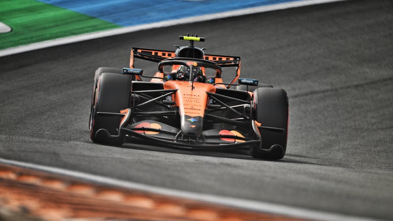 Lando Norris lors des qualifications du Grand Prix des Pays Bas a Zandvoort le 22 aout 2026 2335537