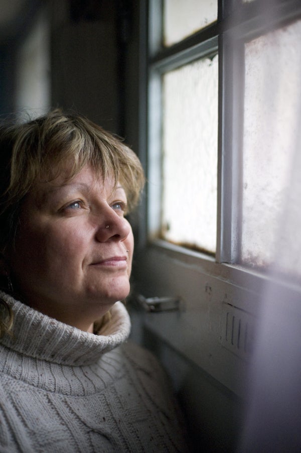 Lydia Gouardo dans la maison où elle a subi les pires sévices de la part de son père, Raymond Gouardo