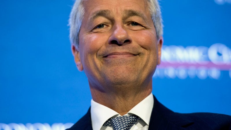 Il veut "garantir la puissance du monde occidental pour les 250 prochaines années": le patron de la plus grande banque américaine propose un immense accord entre l'Europe et les États-Unis