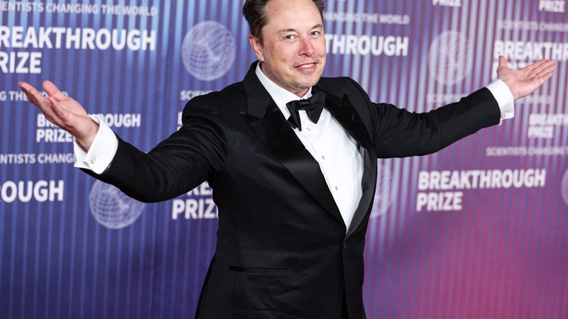 Ce serait un "don" à 10 milliards de dollars: Elon Musk promet de "donner une de ses actions SpaceX à chaque enfant en Amérique" en 2027