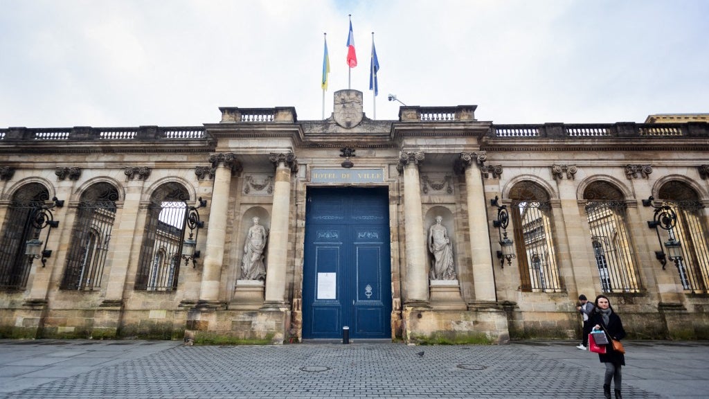 Bordeaux refuse un legs d'une collectionneuse d'art africain et ouvre la voie à des restitutions aux pays d'origine