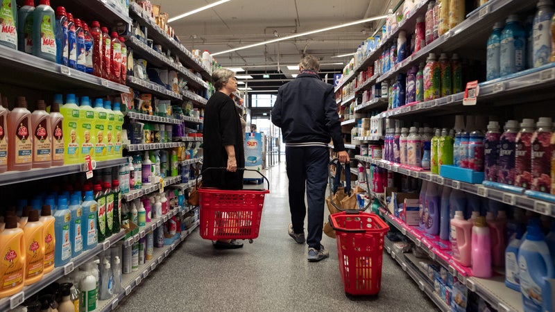 INFOGRAPHIE. La France dégringole dans le classement des meilleurs élèves sur l'inflation: l'Allemagne résiste désormais mieux (mais pas l'Espagne malgré des milliards d'euros dépensés)