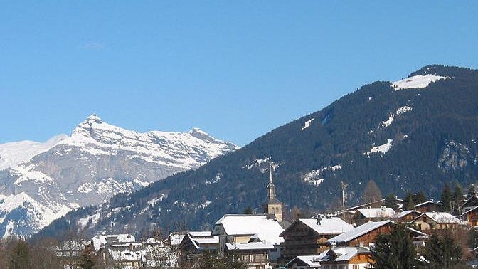 Haute-Savoie: un jeune militaire meurt dans un accident de parapente