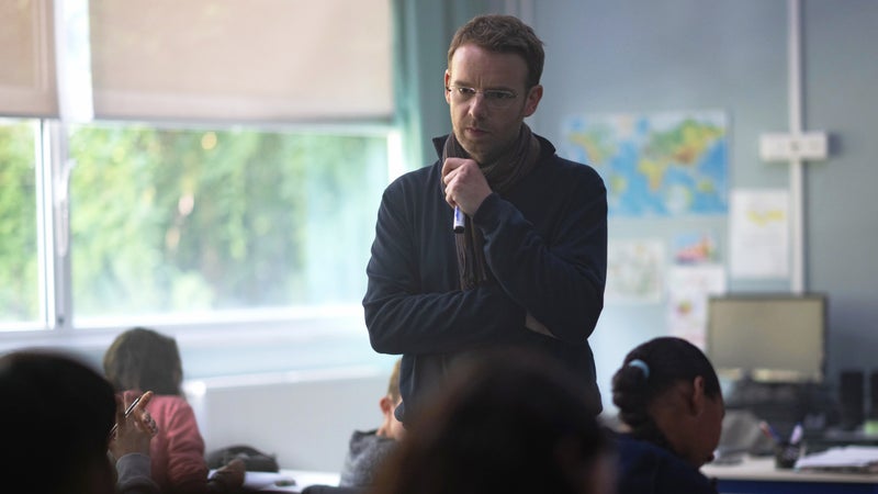 "L'Abandon": pourquoi le film sur l'assassinat de Samuel Paty ressort déjà en salles