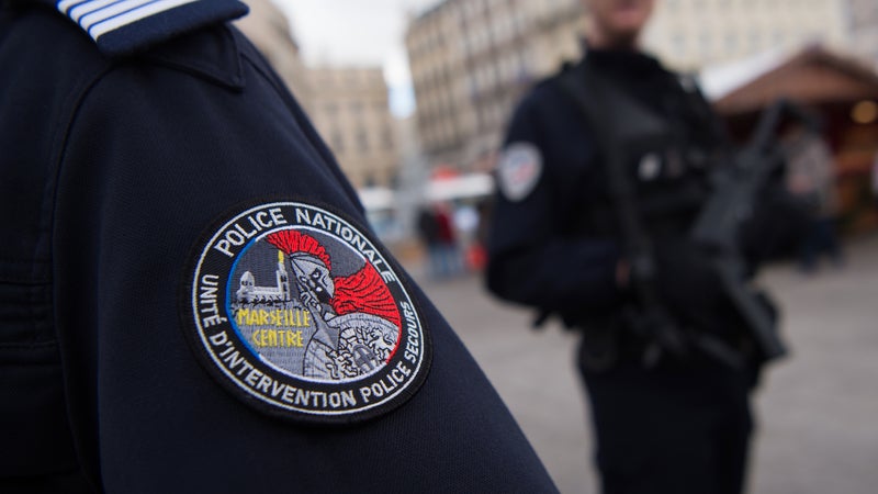 Un père en garde à vue après avoir menacé de mort quatre membres du personnel d'une école maternelle à Marseille