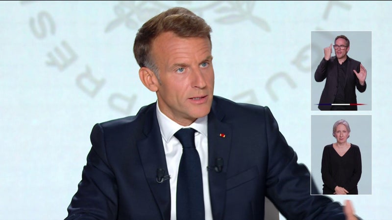 Emmanuel Macron annonce l'envoi de "moyens militaires" pour "protéger" un site énergétique clé en Arabie saoudite