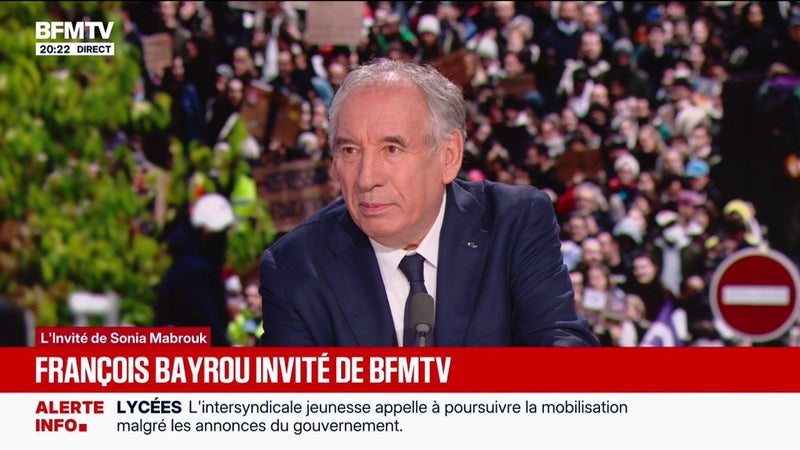 "C'est une démocratie malade", constate François Bayrou, ancien Premier ministre