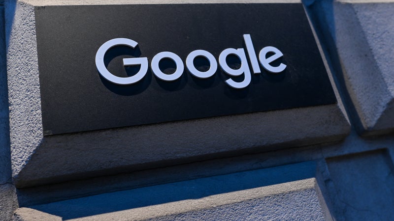 195 hectares, c’est la taille du site du futur centre de données géants que Google veut construire près de Châteauroux, mais les riverains s’y opposent et veulent faire annuler le projet