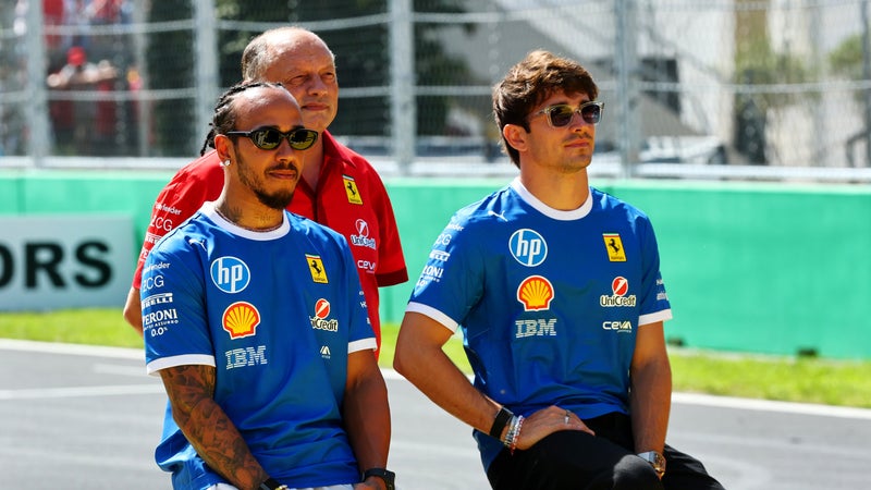 Lewis Hamilton Frederic Vasseur et Charles Leclerc a Monza le 7 septembre 2025 2141942