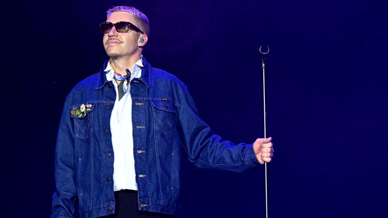Évincé de la tournée d'Ed Sheeran, Macklemore annonce une tournée "Free Palestine", passant par Paris