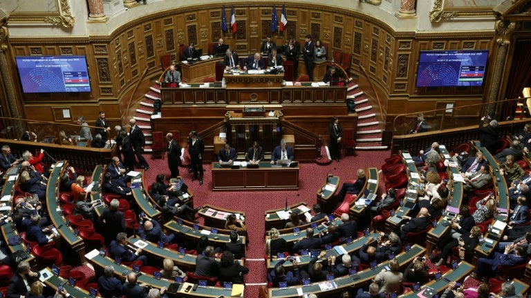 Une candidate de 85 ans, des listes aux noms haut en couleur et les espoirs du RN... Que retenir du dépôt des listes aux sénatoriales?