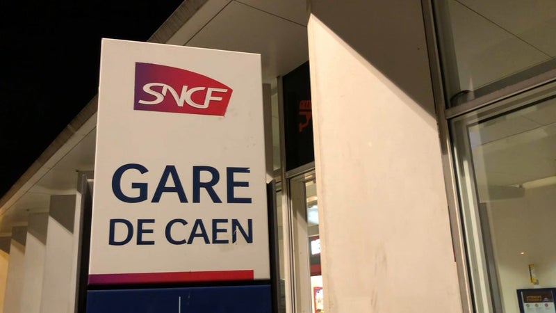 Piétons percutés par un automobiliste à Caen: une série de mesures mises en place pour "renforcer la sécurité" dans le quartier de la gare
