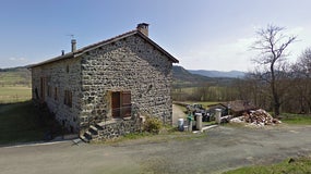 Le meurtre de Marie-Louise Jouve dans le hameau de Saint-Maurice-de-Rocher n'a pas été élucidé. 