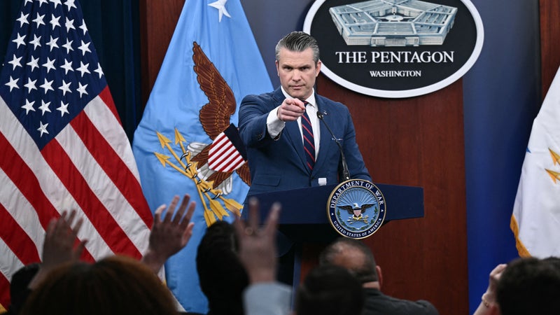 Aux Etats-Unis, un rapport "entièrement faux" des services de renseignement, établi à partir d’une analyse erronée d’une IA, a failli "déclencher une guerre" avec la Chine