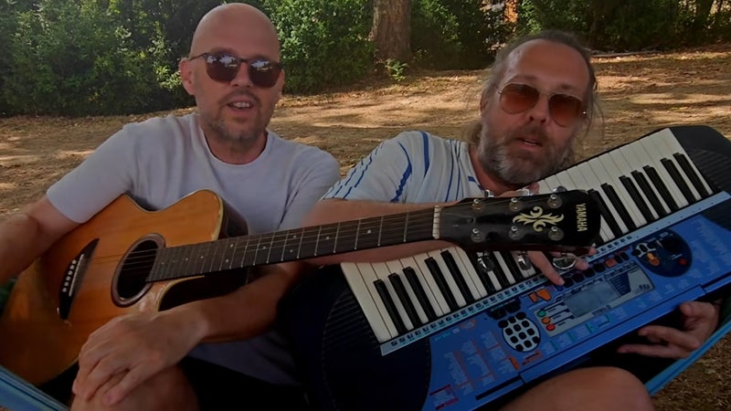 "On se retrouve bientôt sur les internets": La Chanson du dimanche annonce son retour