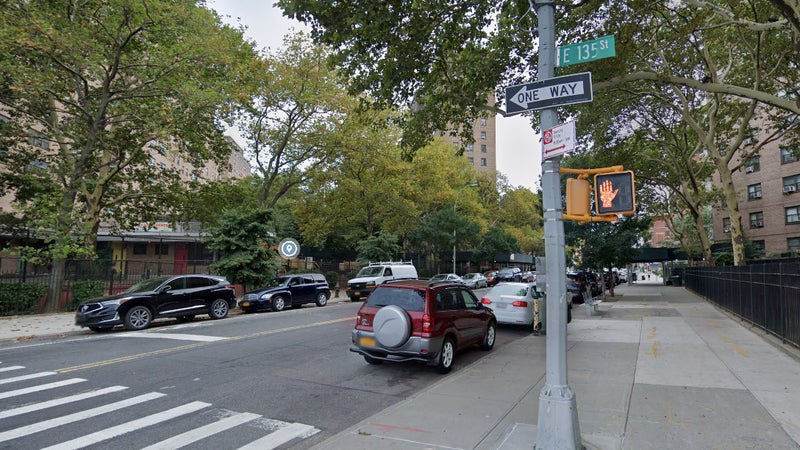 Les faits se sont passés dans le Bronx, à New York 