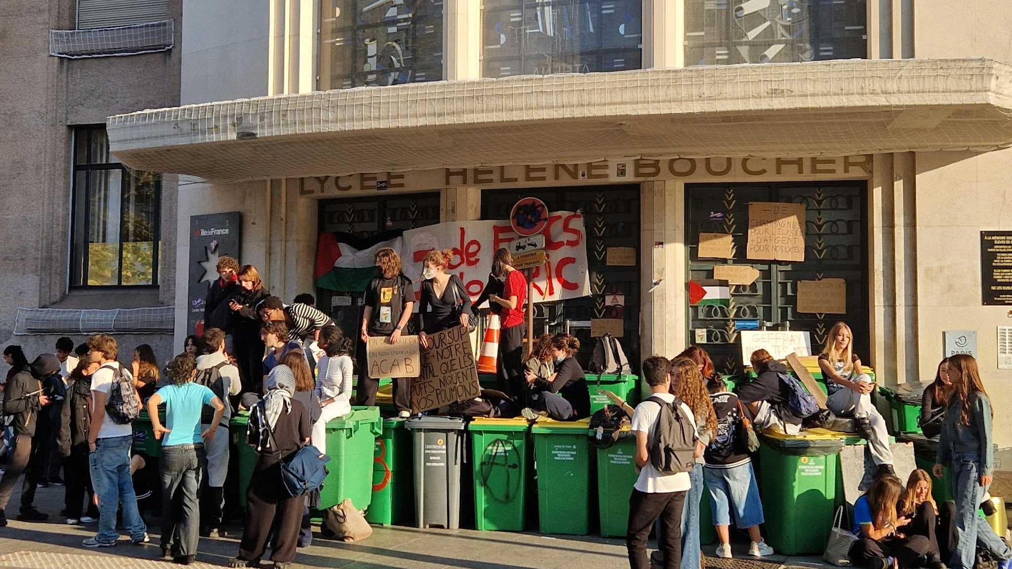DIRECT. Grève nationale: des blocages de lycées dans plusieurs villes, quelques tensions devant un établissement de Nice