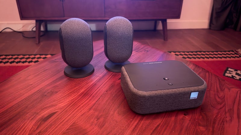 Avec son nouveau Décodeur TV Home Cinema, Orange part à l'assaut de votre téléviseur et veut vous éviter d'acheter une barre de son