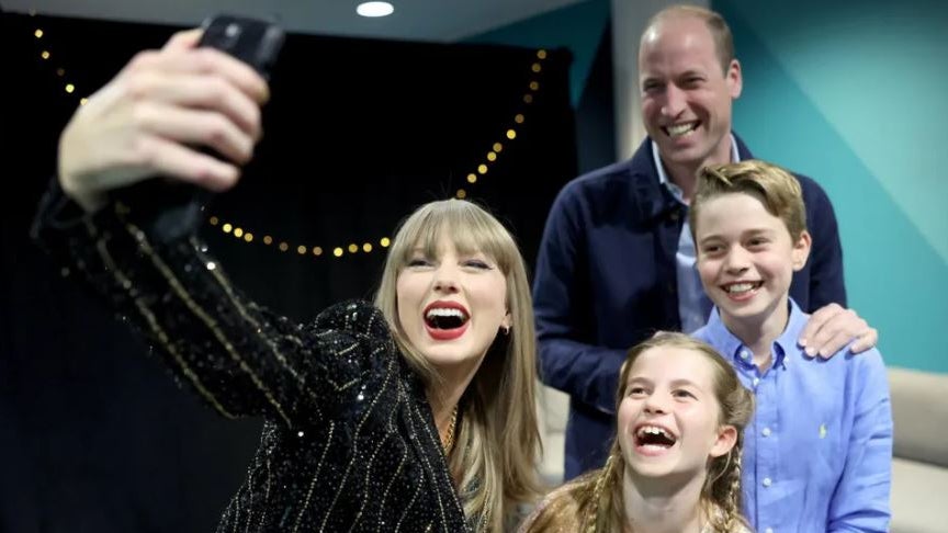 Photo: bfmtv.com Taylor Swift et Travis Kelce S'Adaptent à Leur Nouvelle Vie de Mariés