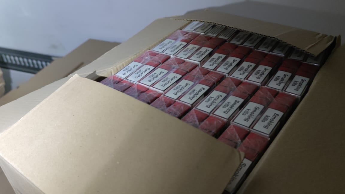 Trois tonnes de paquets de cigarettes de contrebande saisis à Clermont-Ferrand, trois personnes interpellées