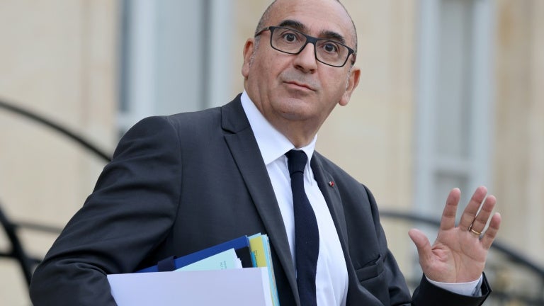 Mobilisation du 17 octobre: Laurent Nuñez affirme que les grenades assourdissantes pourront être utilisées en cas de "violences urbaines"