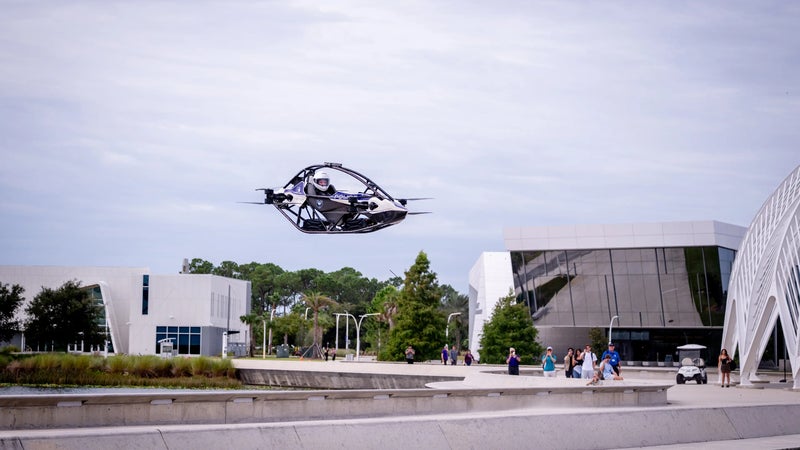 Une première aux États-Unis: la police de l'université polytechnique de Floride va se doter d'une "Formule 1 volante" pour ses patrouilles
