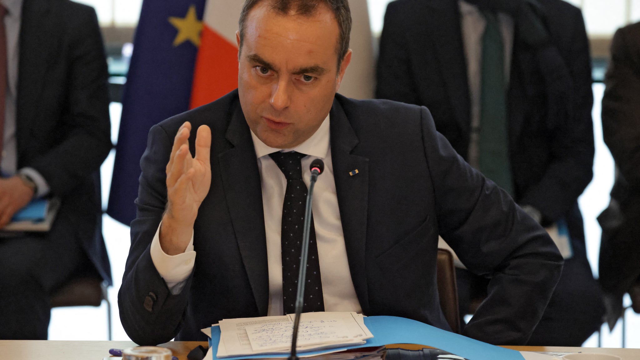 INFO RMC. Sébastien Lecornu demande à ses ministres de trouver des économies supplémentaires
