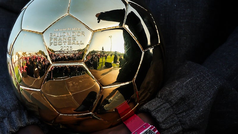 Ballon d'or: Dembélé bloqué sur le tapis rouge, clubs agacés... Des tensions après une succession de couacs en marge de la cérémonie