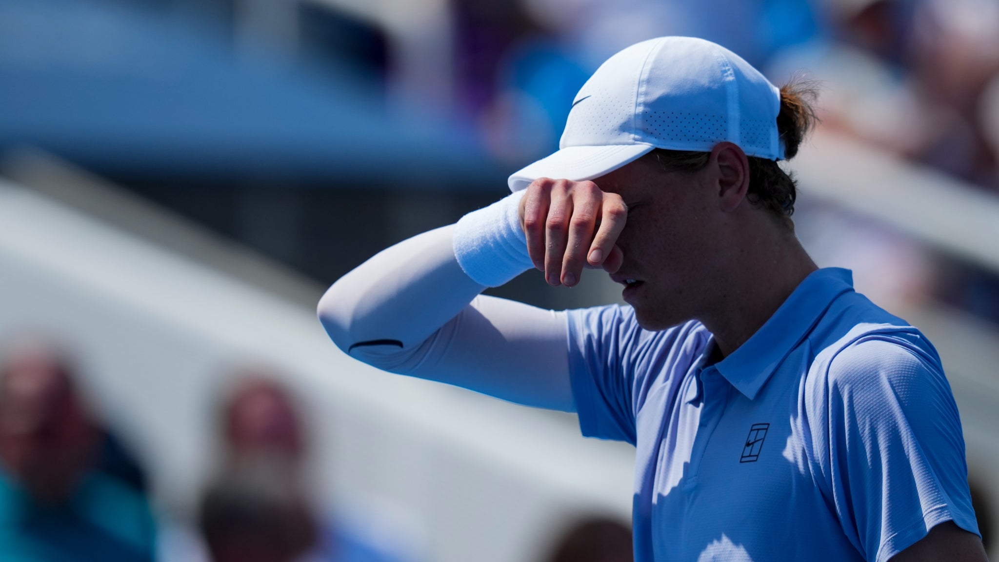 Touché au genou, Sinner déclare forfait pour le Masters 1000 de Cincinnati