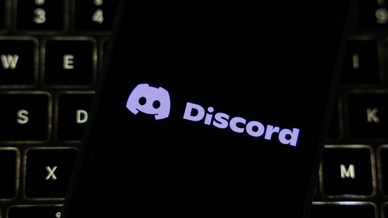 Après avoir poussée une adolescente américaine au suicide sur le réseau social Discord, un allemand arrêté par les autorités