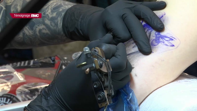 "Il a eu des gestes super déplacés”: un tatoueur accusé de viols et d'agressions sexuelles par 19 clientes