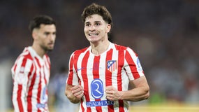 Julian Alvarez célèbre un but de l'Atletico de Madrid, le 18 avril 2026