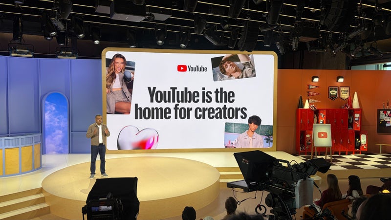 Messages privés, communautés et battles en live… comment Youtube amorce une mue et adopte progressivement les codes des réseaux sociaux